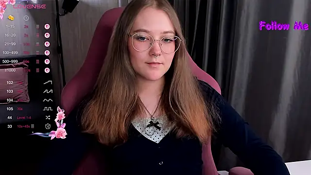 Snapshot of bunny_bubble chatting on 24, 11, 2025 bunny bubble online show from 24, 11, 2025