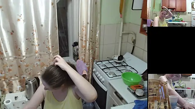 Snapshot of Sakura_Green chatting on 2, 11, 2025 Sakura Green online show from 2, 11, 2025