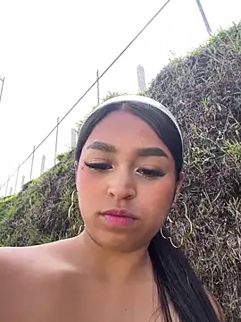 Juli Walker online show from 9, 12, 2024