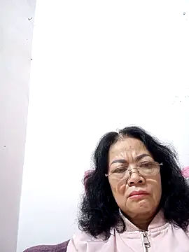 Hotestlove online show from 10, 3, 2025