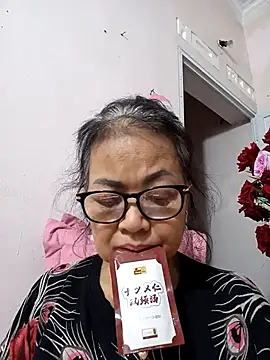 Snapshot of Hotestlove chatting on 6, 2, 2026 Hotestlove online show from 6, 2, 2026