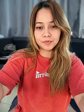 Snapshot of MerlyG chatting on 6, 3, 2026 MerlyG online show from 6, 3, 2026