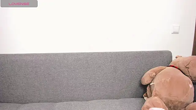  ellen meow  online show from 11, 12, 2024