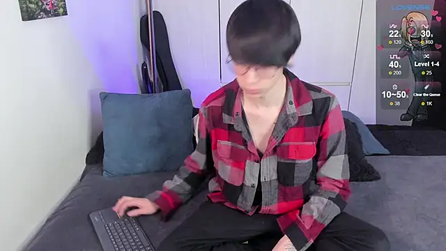 Snapshot of Aventure_Twinks chatting on 5, 1, 2025 Aventure Twinks online show from 5, 1, 2025