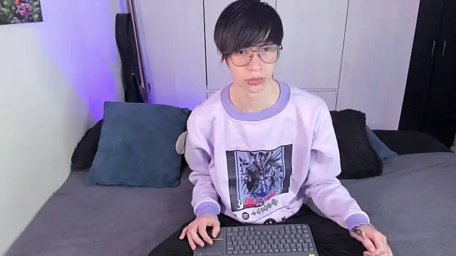 Snapshot of Aventure_Twinks chatting on 23, 1, 2025 Aventure Twinks online show from 23, 1, 2025