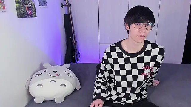 Snapshot of Aventure_Twinks chatting on 7, 2, 2025 Aventure Twinks online show from 7, 2, 2025