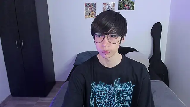 Snapshot of Aventure_Twinks chatting on 12, 2, 2025 Aventure Twinks online show from 12, 2, 2025