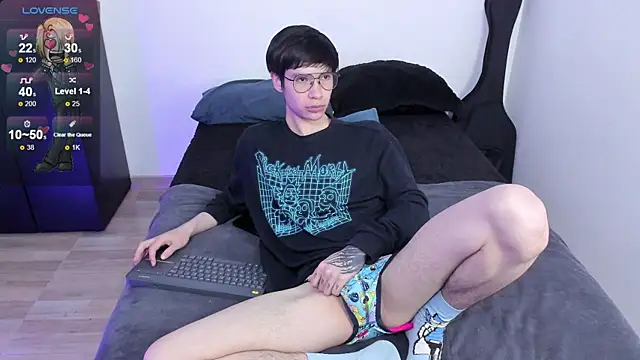 Snapshot of Aventure_Twinks chatting on 23, 3, 2025 Aventure Twinks online show from 23, 3, 2025