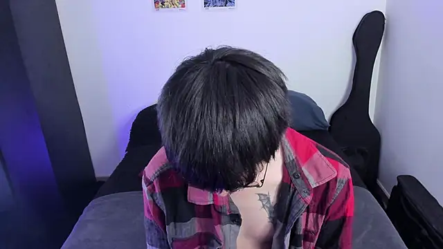 Snapshot of Aventure_Twinks chatting on 16, 10, 2025 Aventure Twinks online show from 16, 10, 2025