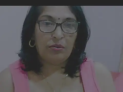 sexy69hotmum online show from 17, 1, 2025