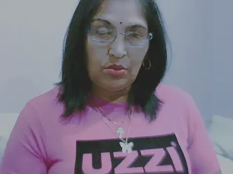 sexy69hotmum online show from 25, 9, 2025