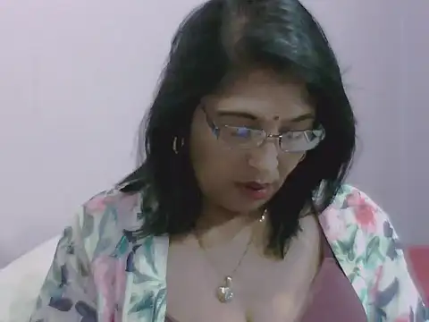 sexy69hotmum online show from 5, 10, 2025
