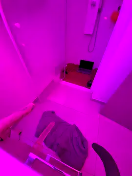 cderikabitche online show from 12, 11, 2025