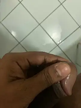 SLhotman online show from 5, 1, 2025