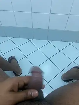 SLhotman online show from 9, 3, 2025