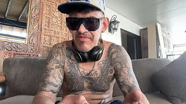 RoodoggXL online show from 14, 2, 2026