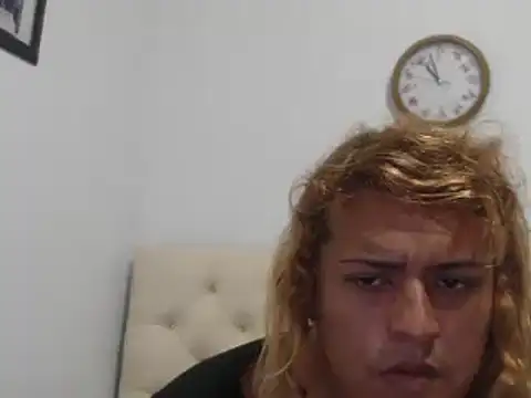 KIARAMARSHALLWELLZ online show from 15, 12, 2024