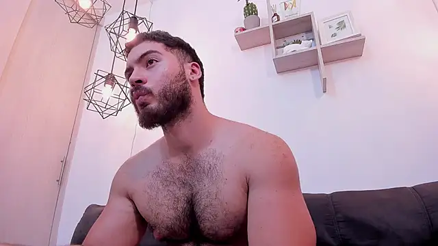 SebastianVilla  online show from 3, 1, 2025