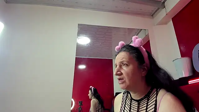 Andrefoxx  online show from 21, 11, 2025