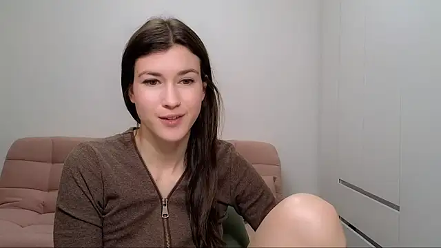 AliciaNewell online show from 18, 12, 2024