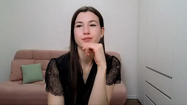 AliciaNewell online show from 11, 2, 2025