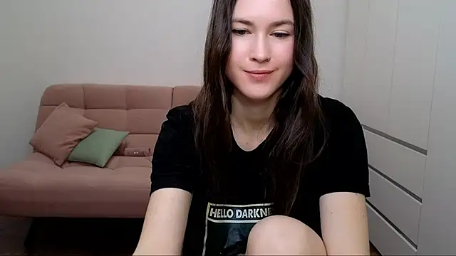 AliciaNewell online show from 26, 2, 2025