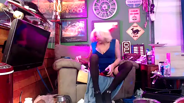 Brooke-lynn online show from 9, 2, 2025