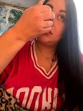 DaisyStreet online show from 4, 12, 2025