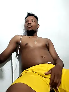 hugo3918  online show from 29, 9, 2025