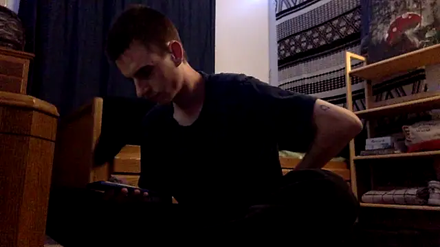 Snapshot of spicylaboi chatting on 13, 10, 2025 spicylaboi online show from 13, 10, 2025