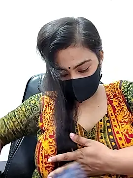 Snapshot of Ritusri_Dotta chatting on 28, 10, 2025 Ritusri Dotta online show from 28, 10, 2025