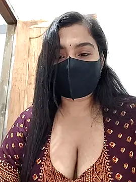 Snapshot of Ritusri_Dotta chatting on 18, 12, 2025 Ritusri Dotta online show from 18, 12, 2025