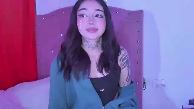 Snapshot of IrisMagiic chatting on 20, 9, 2025 IrisMagiic online show from 20, 9, 2025