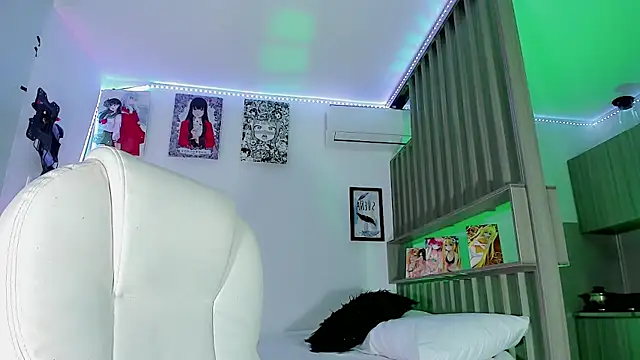 Snapshot of Ashlycuute chatting on 9, 2, 2025 Ashlycuute online show from 9, 2, 2025