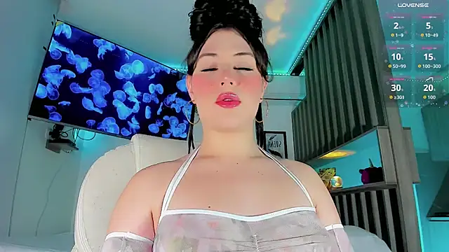 Snapshot of Ashlycuute chatting on 13, 9, 2025 Ashlycuute online show from 13, 9, 2025