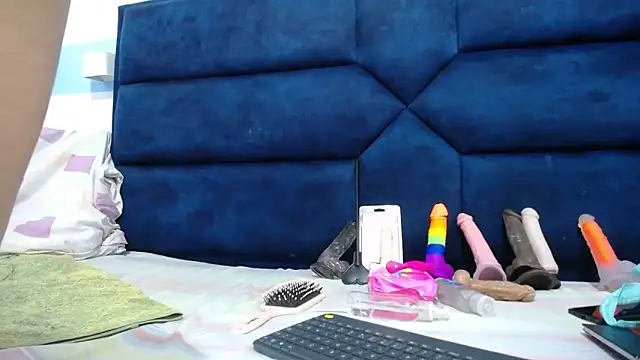 Natasha 699 online show from 8, 1, 2025