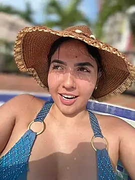 MarianaBenz online show from 8, 2, 2026