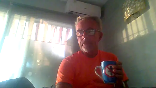 tuggy59 online show from 29, 10, 2025