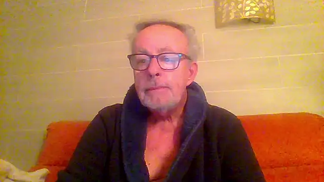 tuggy59 online show from 5, 2, 2026