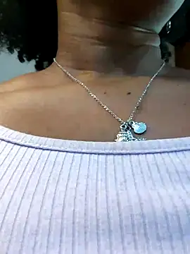 Jeniffer Jarvis online show from 12, 3, 2025