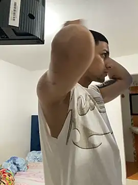 Snapshot of Alex_cute77 chatting on 9, 3, 2026 Alex cute77 online show from 9, 3, 2026