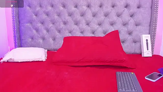 Sofia Girl  online show from 26, 10, 2025