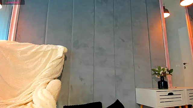 Sassy Teen online show from 23, 10, 2025