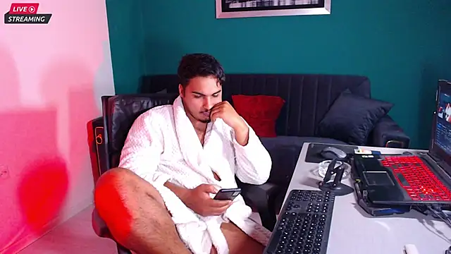 ZenoBaro1 online show from 6, 2, 2025