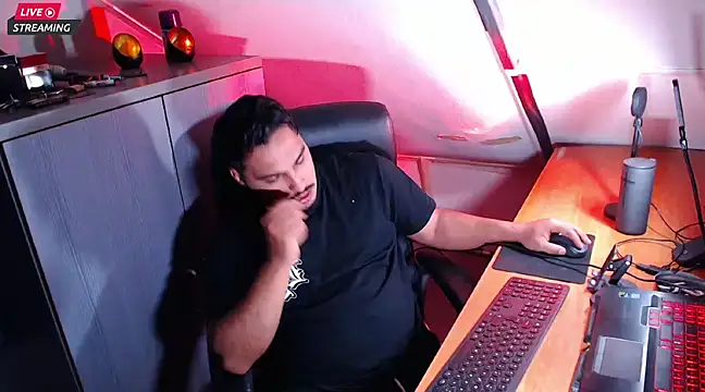 ZenoBaro1 online show from 13, 2, 2025