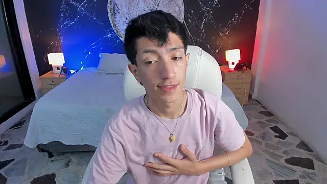 Snapshot of DereckCooperr chatting on 20, 10, 2025 DereckCooperr online show from 20, 10, 2025