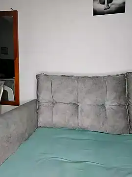 bebygirl143s online show from 8, 11, 2025