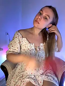 Snapshot of freiiaflower chatting on 1, 11, 2025 freiiaflower online show from 1, 11, 2025