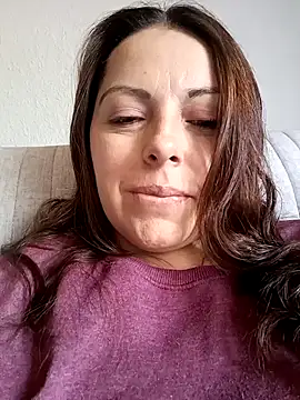 Snapshot of seherlatin chatting on 11, 11, 2025 seherlatin online show from 11, 11, 2025