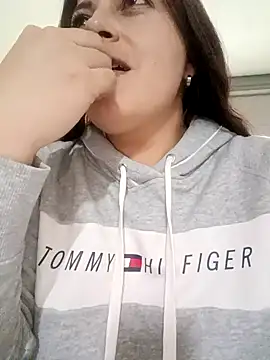 Snapshot of seherlatin chatting on 27, 11, 2025 seherlatin online show from 27, 11, 2025